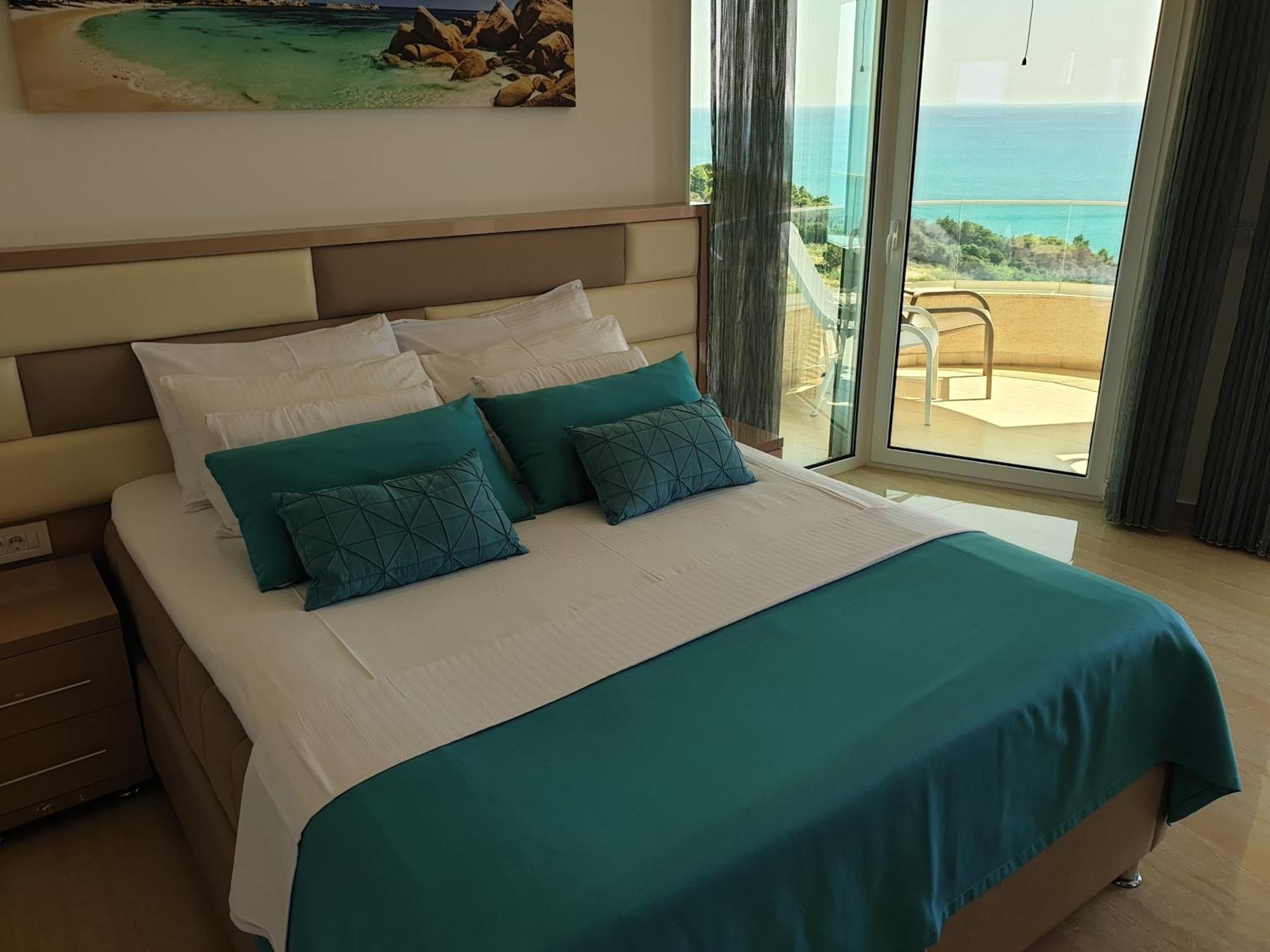 Apartments D'Hermes Ulcinj Ngoại thất bức ảnh