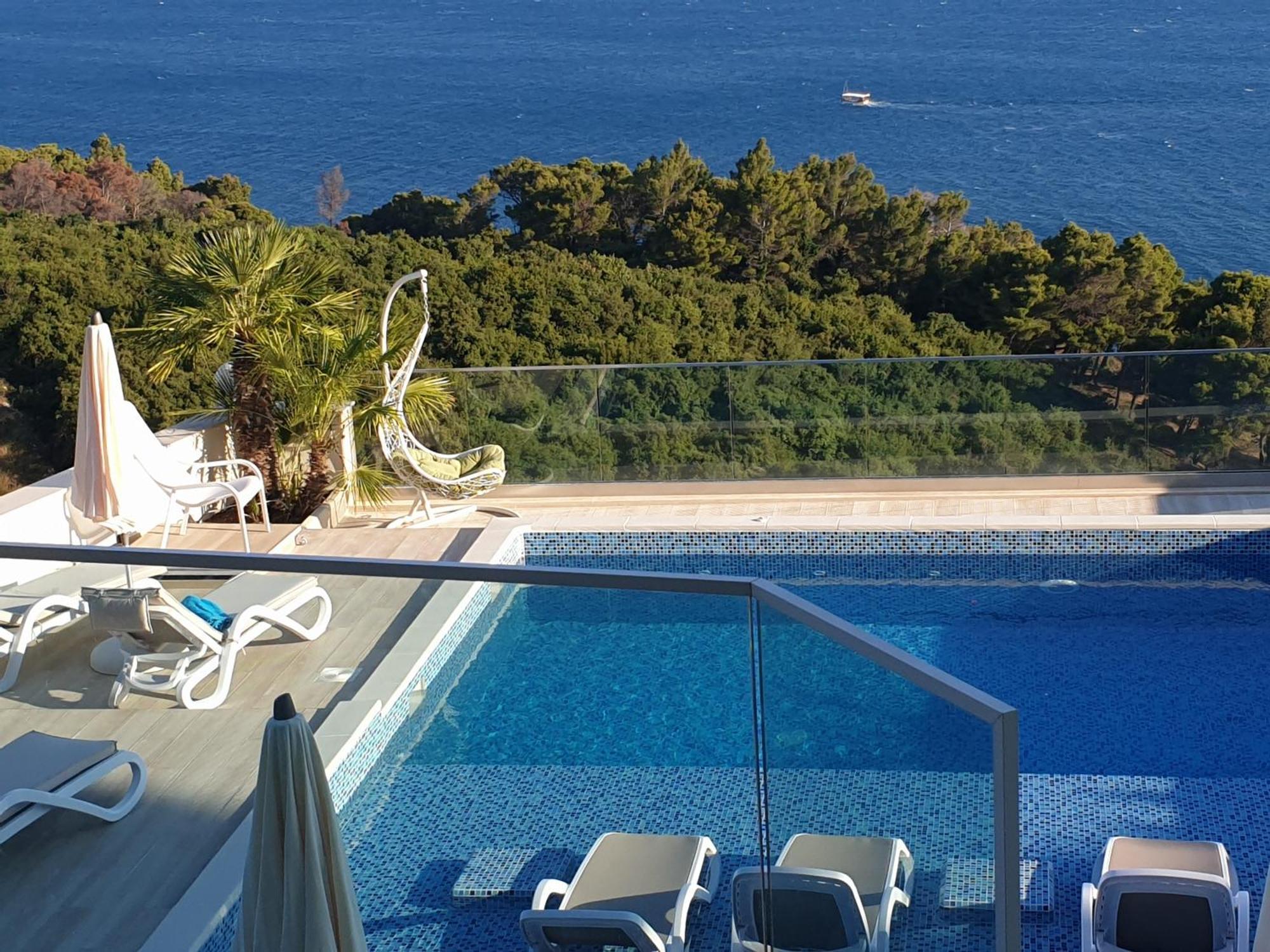 Apartments D'Hermes Ulcinj Ngoại thất bức ảnh