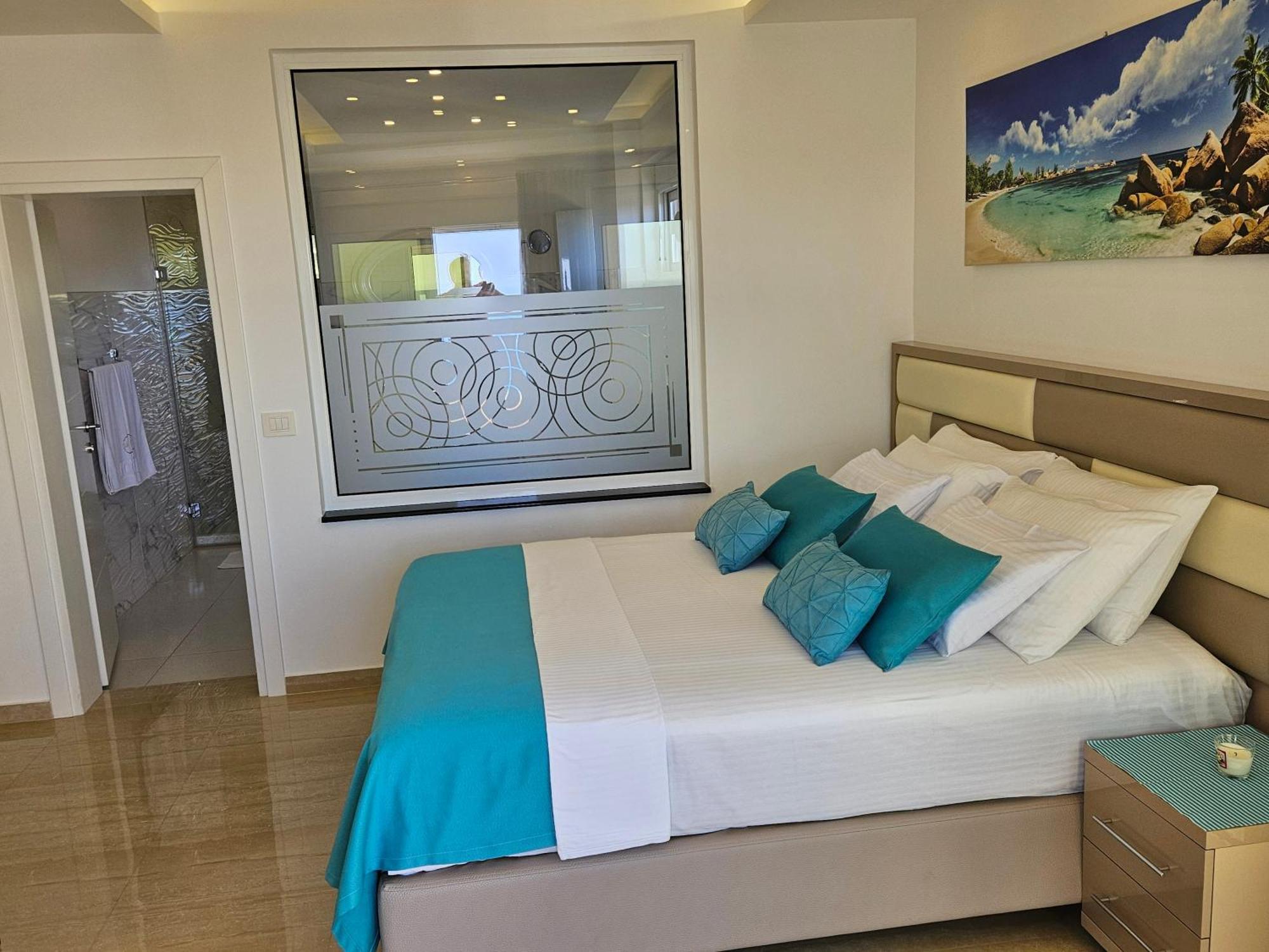 Apartments D'Hermes Ulcinj Ngoại thất bức ảnh